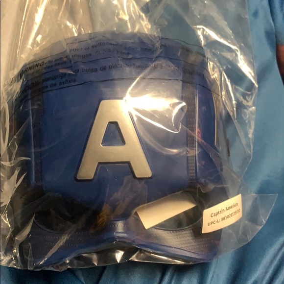 Marvel Captain America Civil War Boys Costume - Picture 3 of 3